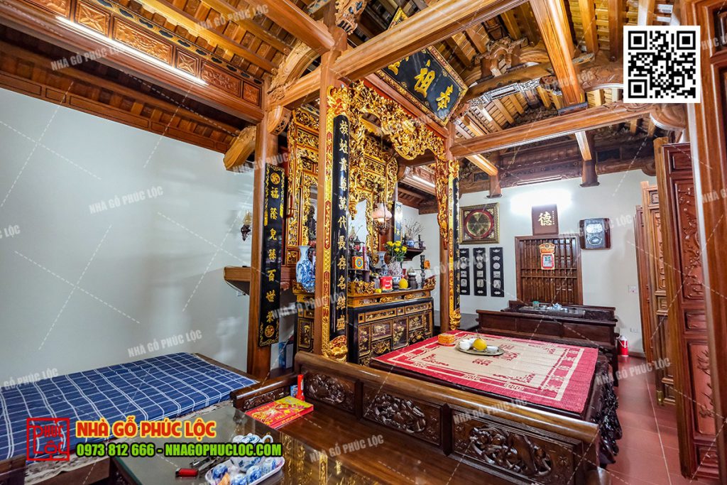 Cột hậu nhà gỗ